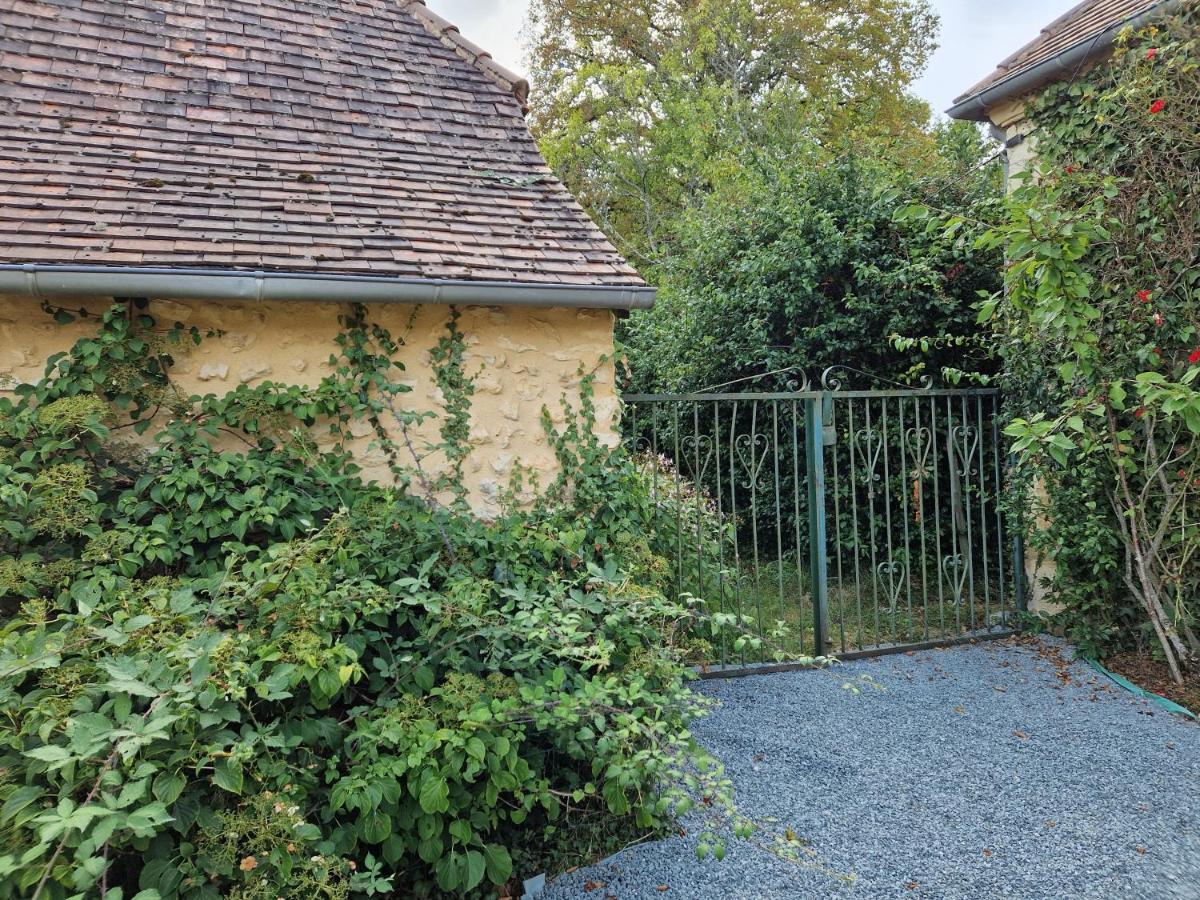 Cocon Du Domaine De La Grande Decision Villa La Douze Exteriör bild